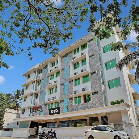 Hotel O Family Castle Inn Collection O Thiruvananthapuram Buitenkant foto